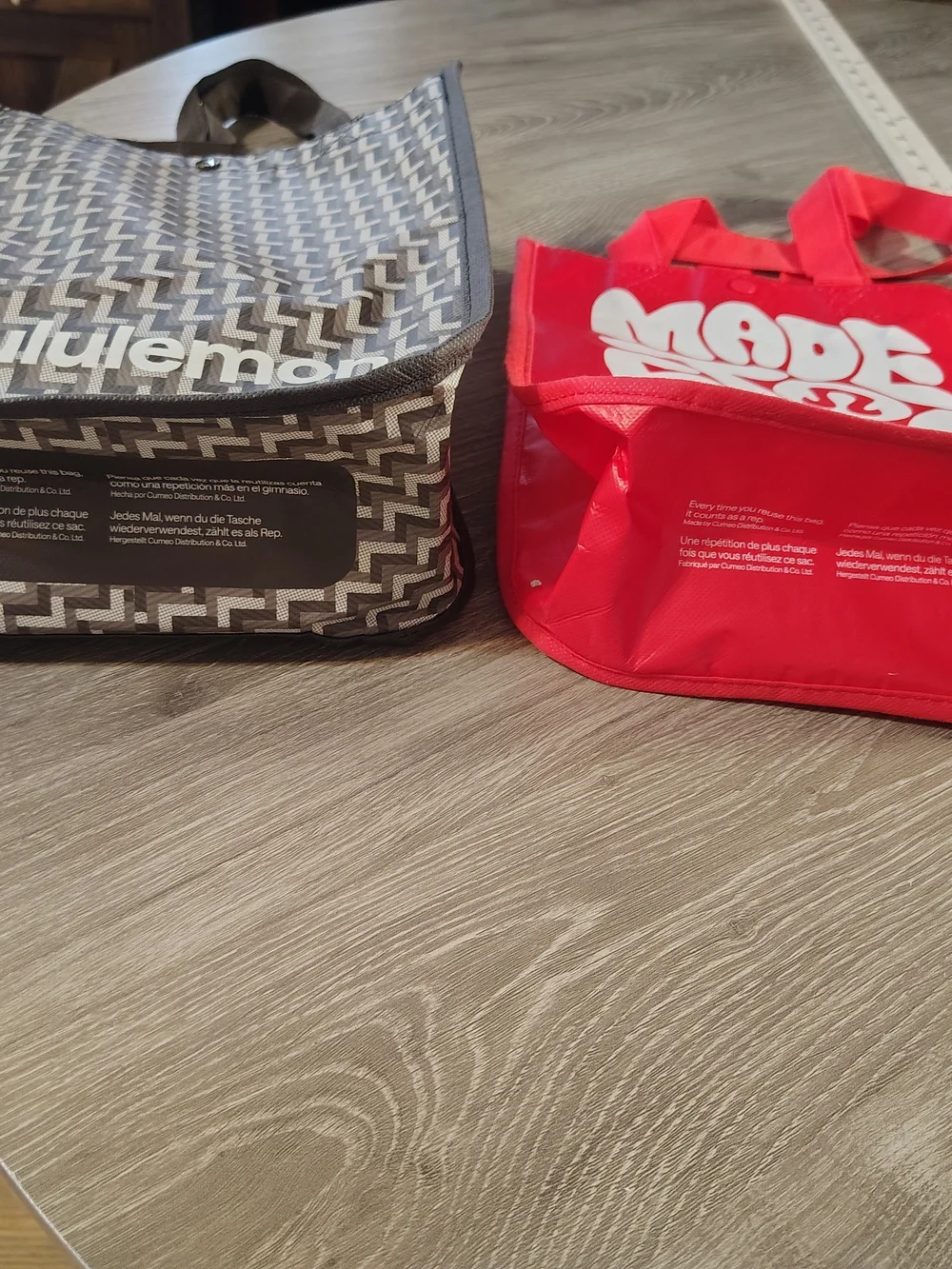 lululemon athletica Red Logo Tote Bag - Compact Everyday Carry